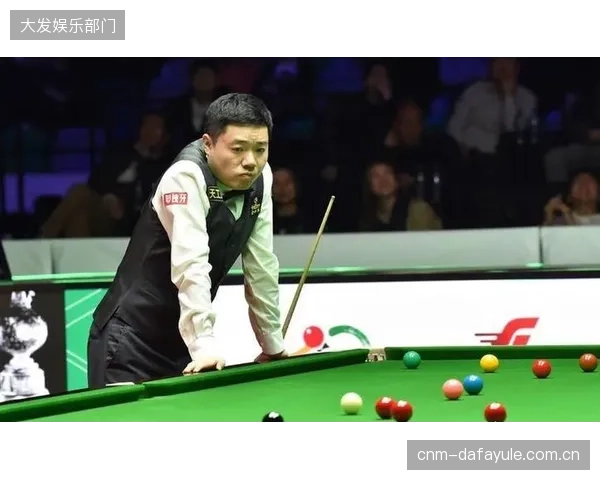 丁俊晖以16号种子身份进入世锦赛，但赛前状态评估排名垫底。
